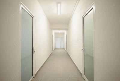 Spațiu comercial, de 30 mp, în Central