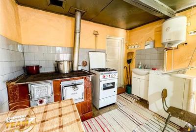 FILM! Doua case+anexe,rezidential comercial de vacanta,Zagon,Covasna - 9