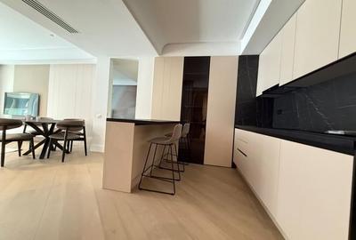 Apartament cu 3 camere semidecomandat în Central - 2
