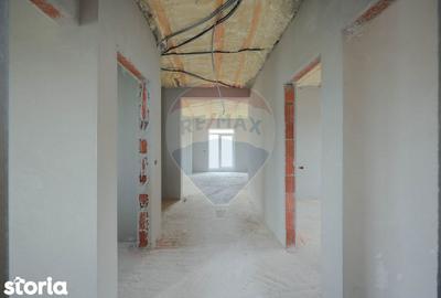 Casă cu 3 camere cu Teren 455 Mp în Sânmartin - 7