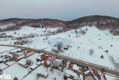 Casă cu 4 camere cu Teren 2000 Mp în Bratca - 3