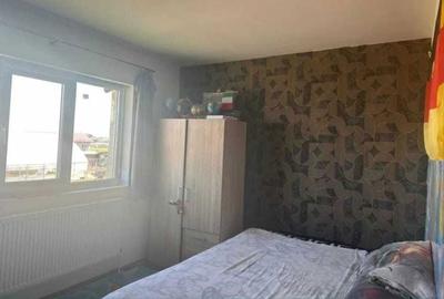 Casă cu 4 camere în Vârteju - 11