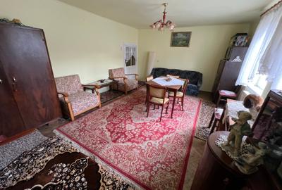 Casă cu 2 camere cu Canalizare în Central - 2