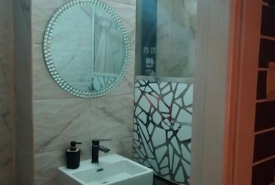 Apartament cu 2 camere decomandat în 1 Mai - 3