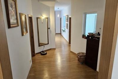 Apartament 5 camere+Terasa 120 mp+garaj -zona - Primaria Sector 1 -Banu Manta - 3