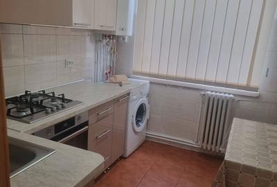 Apartament cu 2 camere decomandat în Alexandru cel Bun