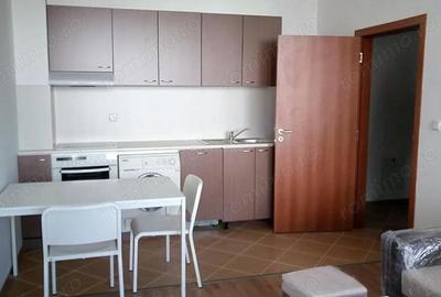 Garsonieră decomandată în Eroii Revoluției - 4