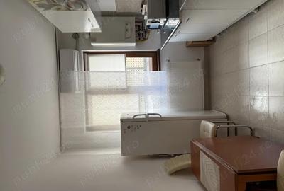 Inchiriez apartament cu o camera si terasa mare - 5