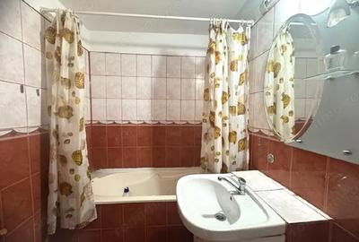 Apartament cu 3 camere decomandat în Central - 11