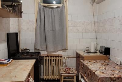 Piata Sudului/ Secuilor, 50 m.p. - 4