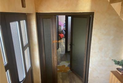 Casa de situata la Vanatori , parter si mansarda , 168 mp , - 22