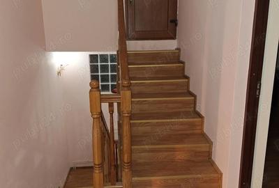 Casă cu 6 camere în Ciolpani - 2