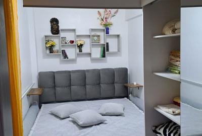 Apartament cu 3 camere semidecomandat în Central - 7