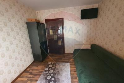 Apartament cu 3 camere de vanzare in zona Est Roman - 7