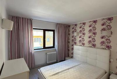 Apartament cu 3 camere decomandat, mobilat în Central - 1