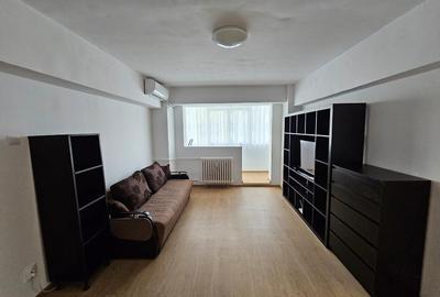 Apartament cu 2 camere semidecomandat, mobilat în Tei - 1