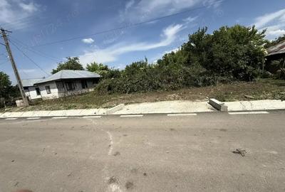 Casă cu 2 camere în Bogza - 2