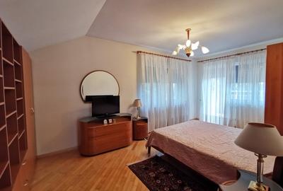 Casă individuală cu 8 camere cu Canalizare în Domnești - 8