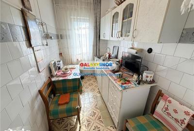 Apartament cu 3 camere semidecomandat, mobilat în Vest - 4