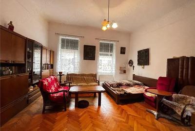 Casa +spatiu comercial zona Centrul Vechi - 3