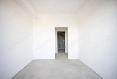 Apartament cu 3 camere decomandat în Delfinariu - 16