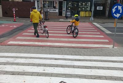 Spațiu comercial, de 35 mp, în Central - 4