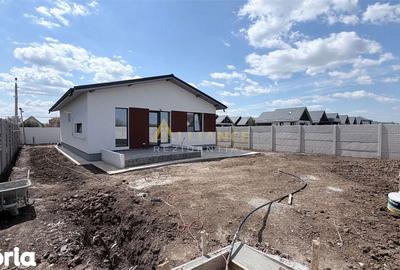 Casă cu 3 camere cu Teren 305 Mp în Berceni