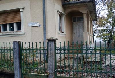 De vanzare casa in Homorodul de jos langa biserica catolica - 1