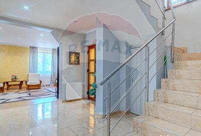 Casă cu 5 camere cu Teren 540 Mp în Ucea - 14