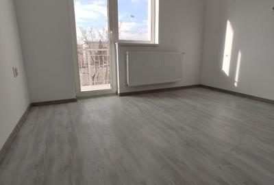 Apartament cu 3 camere decomandat în Tudor Vladimirescu - 5