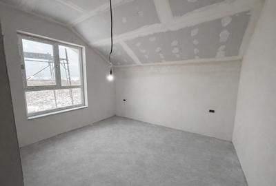 Duplex cu 4 camere cu Canalizare în Săcălaz - 5