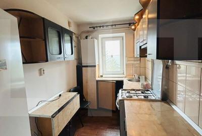 Apartament cu 3 camere semidecomandat în Central - 2