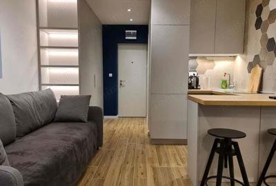 Garsonieră în Titan