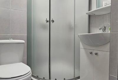 Apartament cu 4 camere decomandat în Tractorul - 9