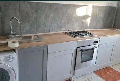 Apartament cu 3 camere decomandat în Bucureștii Noi