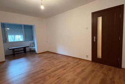 Vand apartament 2 camere Micalaca -zona Orizont - 1