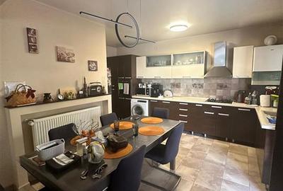 [SUDULUI] Casa individuala cu 4 camere, 3 bai - Teren 160 mp - - 7