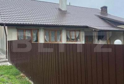 Casă cu 3 camere cu Teren 1700 Mp în Central - 1