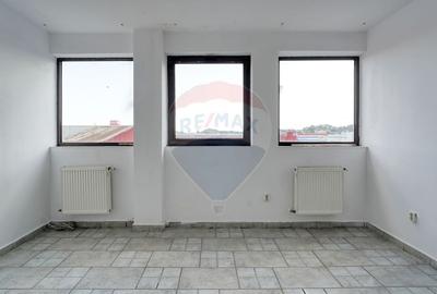 Birou, de 280 mp, în Bartolomeu - 18