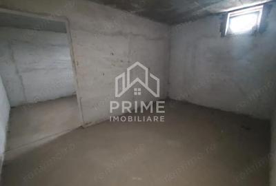 Casă cu 5 camere cu Teren 300 Mp în Partoș - 4