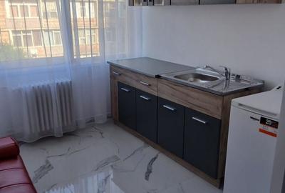 Apartament în Tractorul