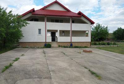 Casă cu 4 camere cu Teren 1500 Mp în Izvoru Dulce (Beceni) - 7
