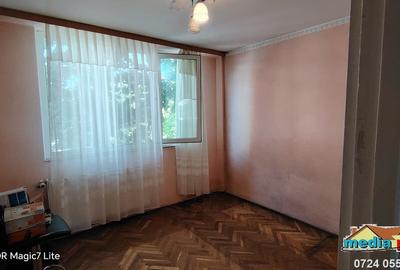 Apartament cu 3 camere decomandat în Țiglina 2 - 4