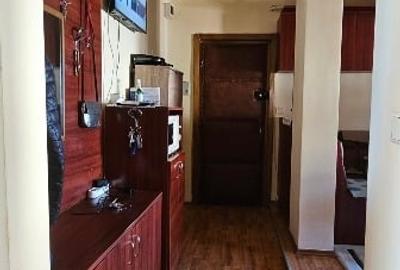Apartament cu 2 camere decomandat, mobilat în Carpați 2 - 1