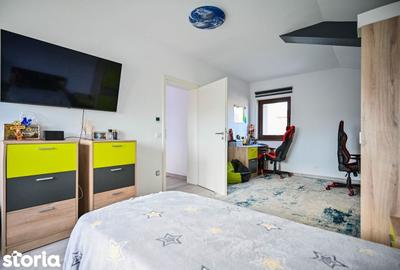 Casă cu 5 camere cu Teren 531 Mp în Sânpetru - 12