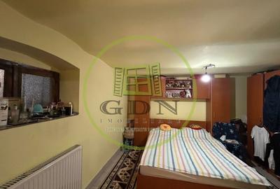 Casă individuală cu 10 camere cu Canalizare în Brazda lui Novac - 6