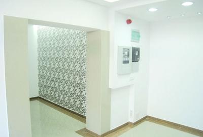 Cladire de Birouri Expozitiei - 15