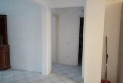 Apartament cu 3 camere semidecomandat în Central - 5