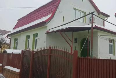 Casă cu 2 camere în Central