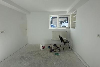 Casă de vânzare - Constanța, zona Trocadero - 210.000 EUR negociabil - 5